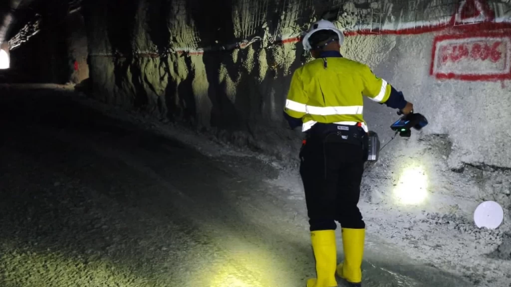 Survei Tambang Underground Menggunakan Mobile Laser Scanner