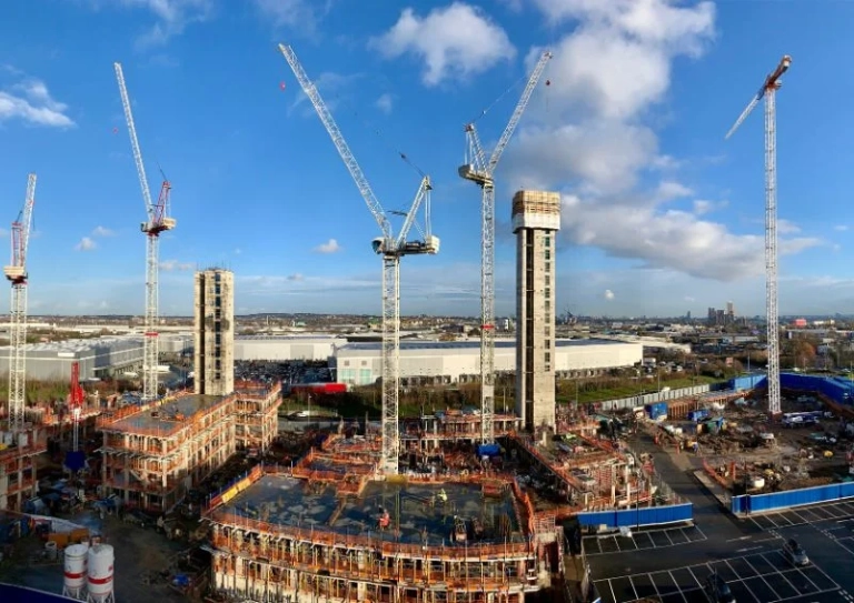 EPC & Industrial - Oseanland Indonesia Group construction-cranes-onsite-london-shutterstock